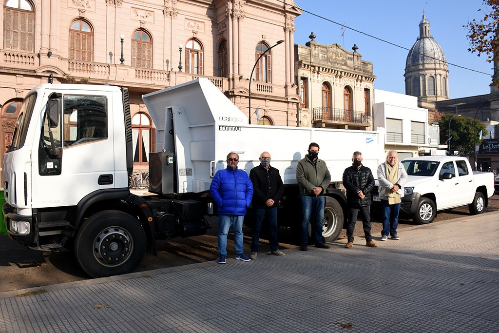 “Dotamos a todas las áreas de vehículos, herramientas y maquinarias para brindar todos los servicios