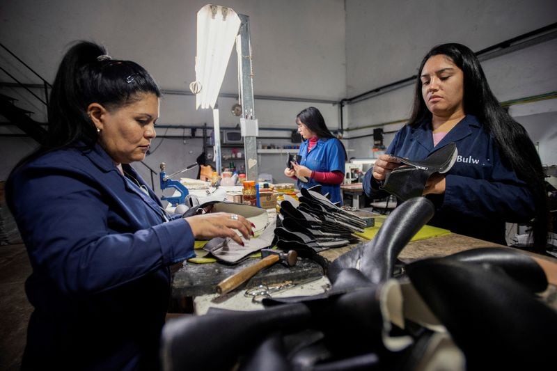 Industria bonaerense en crisis: cuántas fábricas cerraron y qué empleos se perdieron