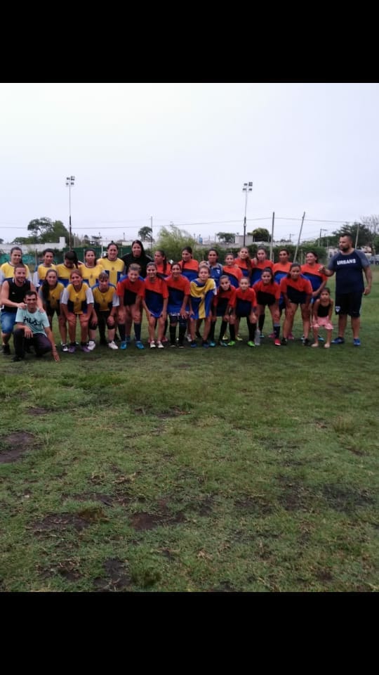 Rivadavia 
“El celeste”, en su regreso, también incorpora el fútbol femenino