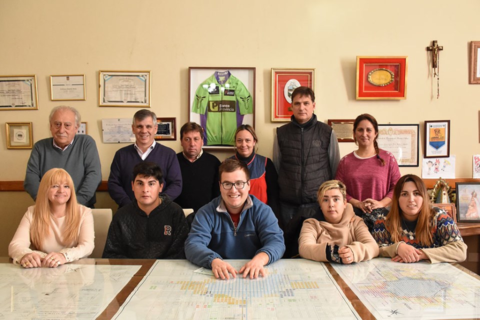 Entregaron el primer cheque de $200.000 para el Taller Protegido Dignidad