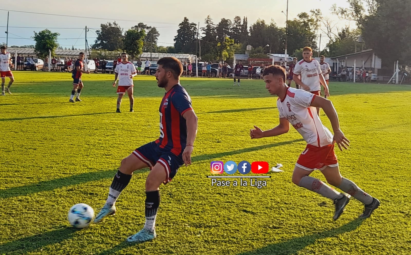 Dos éxitos locales y dos empates en los partidos de ida de los cuartos de final