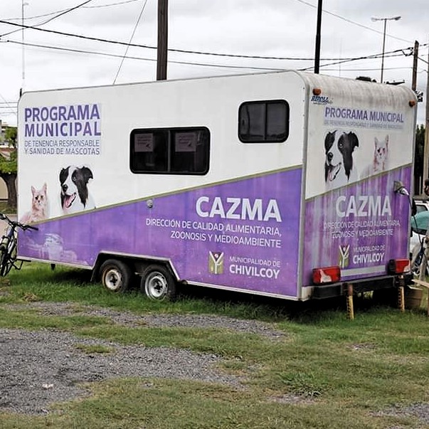 Refuerzan la vacunación antirrábica en la zona de la calle Alsina, suspenden en Plaza Italia