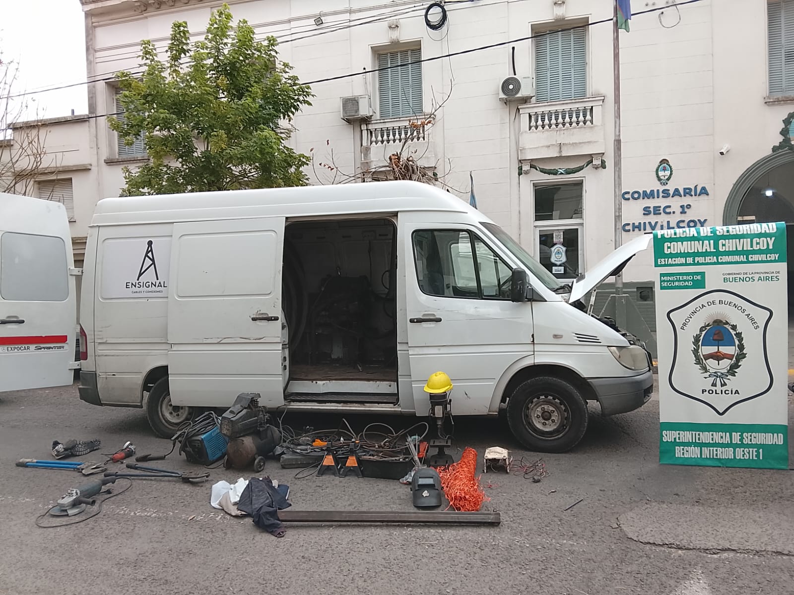 “El objetivo es llevar tranquilidad a los vecinos y seguir trabajando para que quienes eligen el camino del delito terminen tras las rejas”, sostuvo el secretario de Seguridad