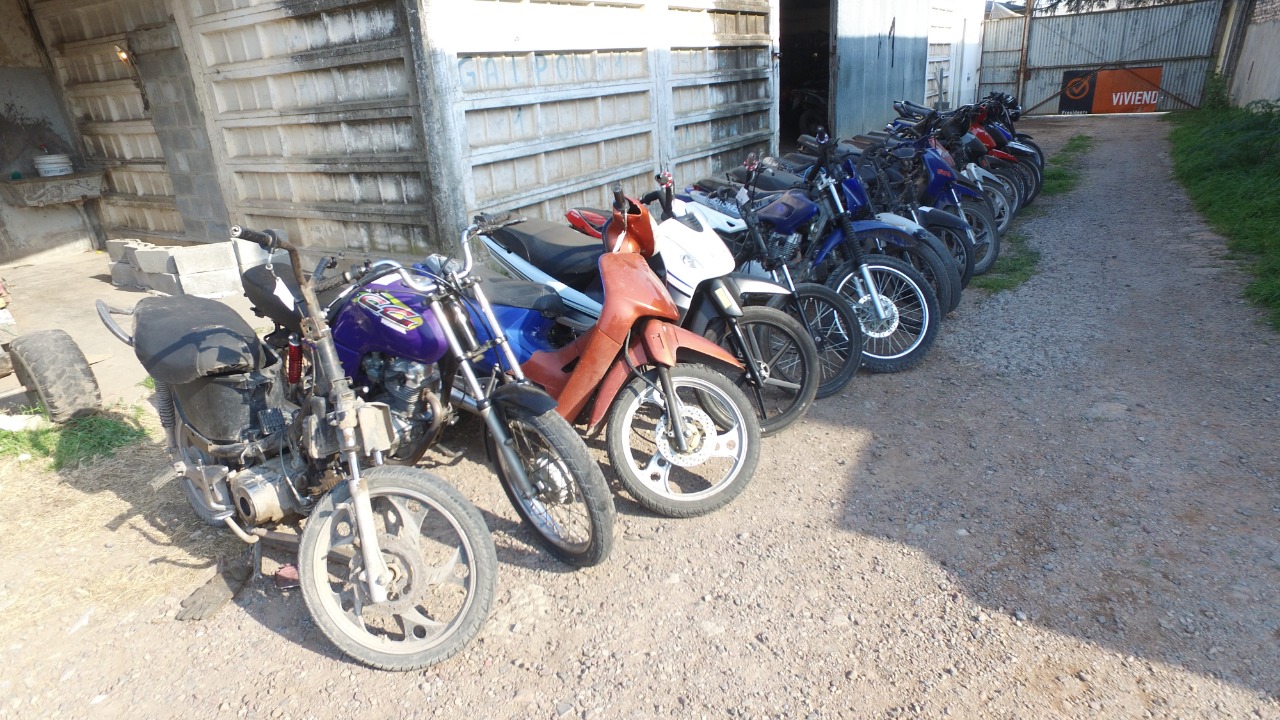 Control y concientización 
Fueron secuestradas veinte motocicletas