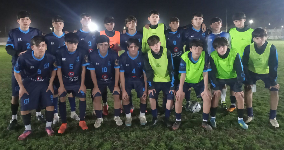 Jornada de emociones en el "Raúl Atilio Barraza": la Sub-15 festejó en el final y la Sub-13 no pudo con Junín
