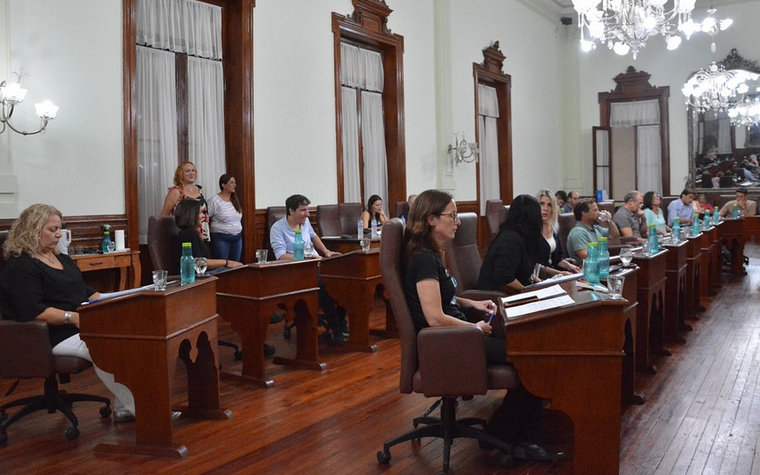Proyectos de ordenanza, de adhesión y pedidos vecinales componen los 8 expedientes a tratar los concejales en una nueva sesión pública ordinaria.