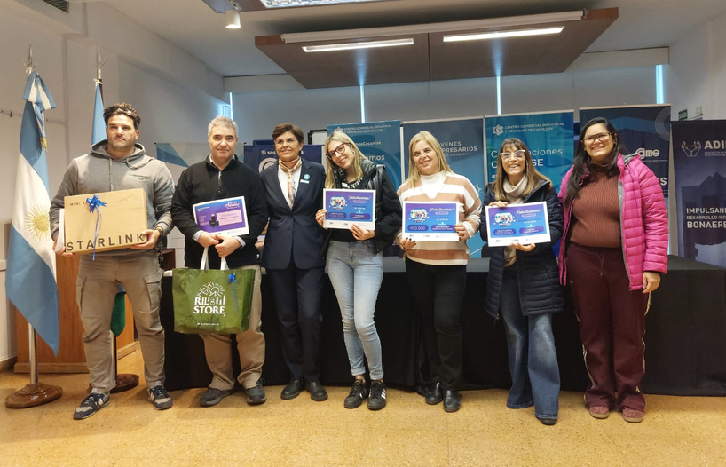 Entregaron los premios de la acción comercial de julio y sortearon importantes reconocimientos entre sus socios