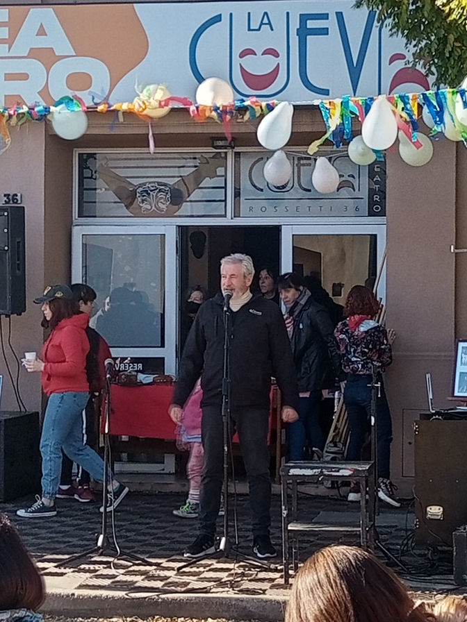 “La Cueva es un grupo de amigos que hace teatro desde hace 29 años”