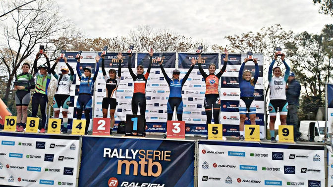 Una multitud de bikers se llegó a Salto para la 2ª fecha del Rally Serie