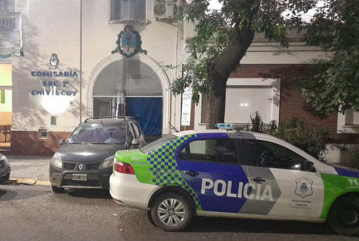 Un pastor detenido en nuestra ciudad por abuso sexual de una mujer en un automóvil.