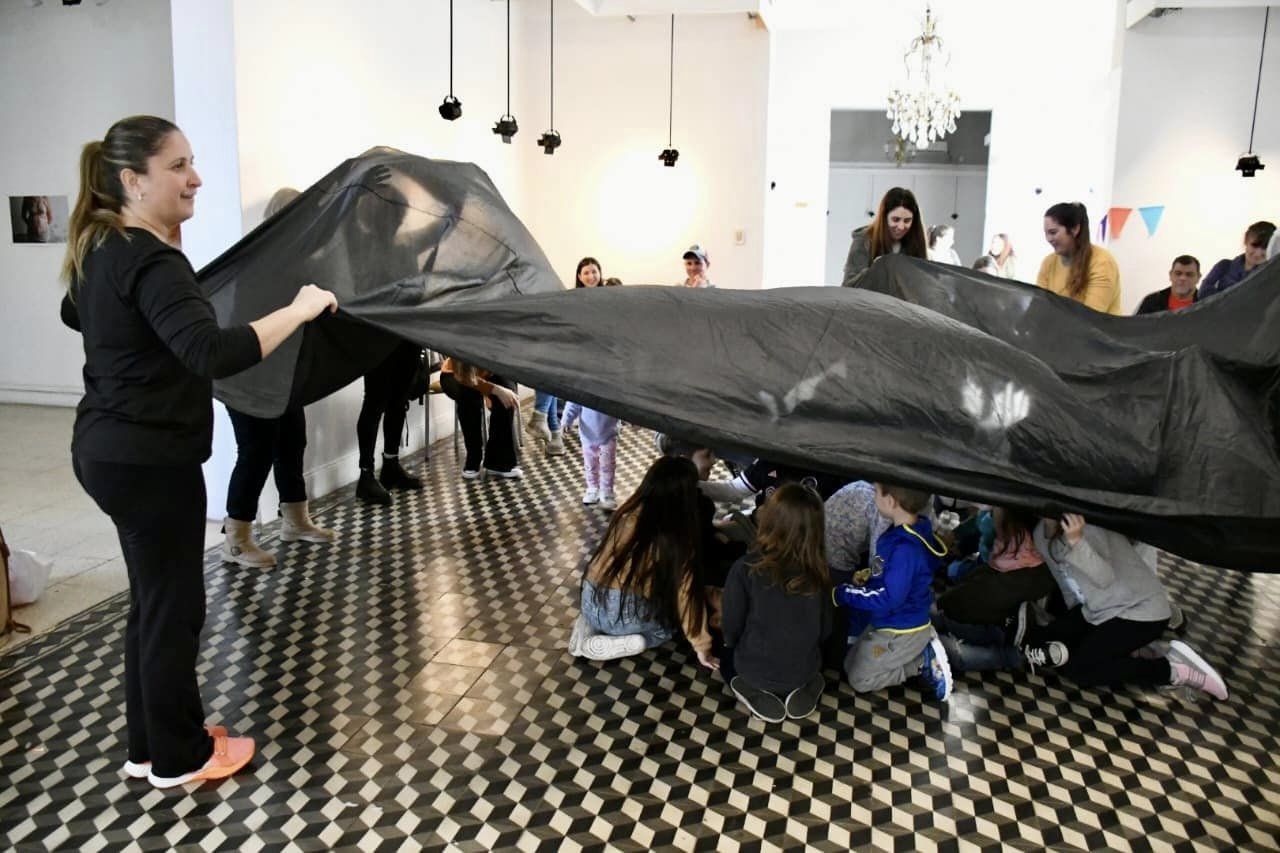“Actualmente en las escuelas tenemos cada vez más demanda para mostrar lo que es la danza y para la peña es muy importante”