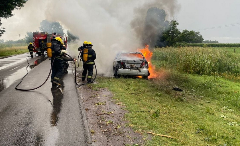 “Problemas mecánicos, desperfectos eléctricos, presencia de humo”, los principales motivos que refieren los conductores a los Bomberos.