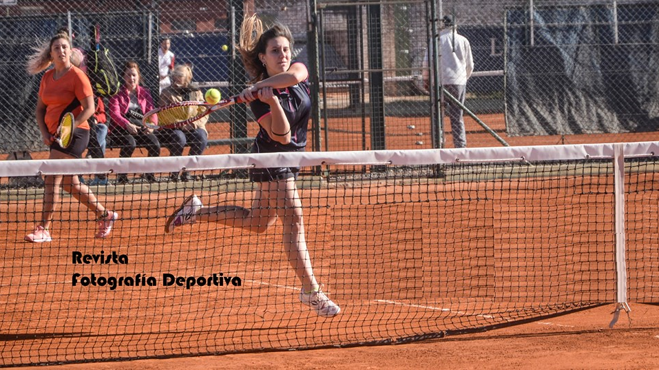 Tenis
Quinta fecha para la Copa Hopman en las canchas de Gimnasia