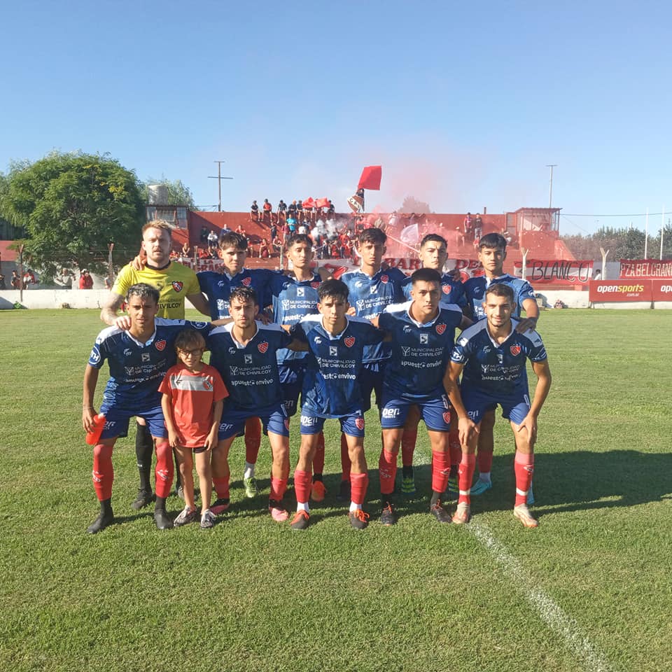 Independiente levantó otra copa y se convirtió en el campeón de campeones que tiene Chivilcoy.