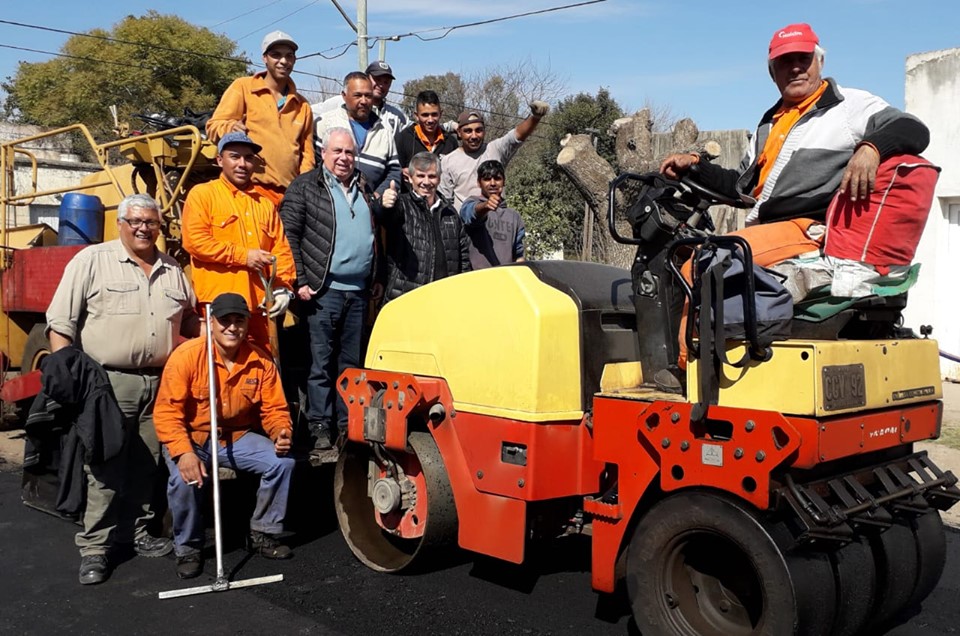 Final de la obra
Completan nuevas diecisiete cuadras de asfalto en el Barrio “20 de julio”