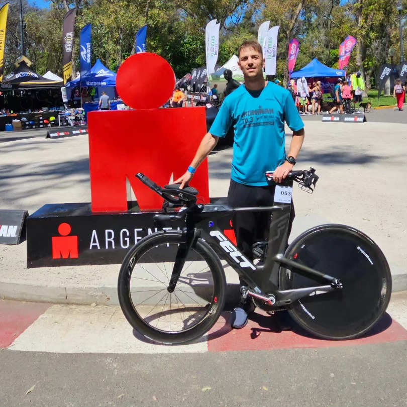 “De lo expuesto se puede concluir que el conductor del vehículo ha sido, como mínimo, imprudente, ya que sobrepasó a una bicicleta cuya circulación no está prohibida”