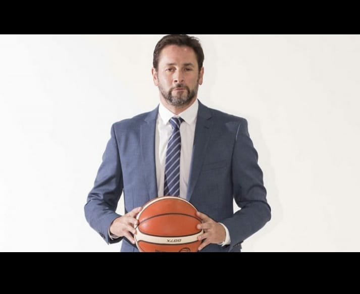 Básquet
Charla de José Luis Pisani en el Instagram de la Asociación