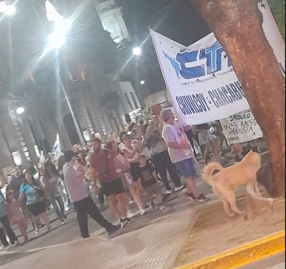 El paro en las ciudades bonaerenses: distintos niveles de acatamiento y concentraciones en las calles