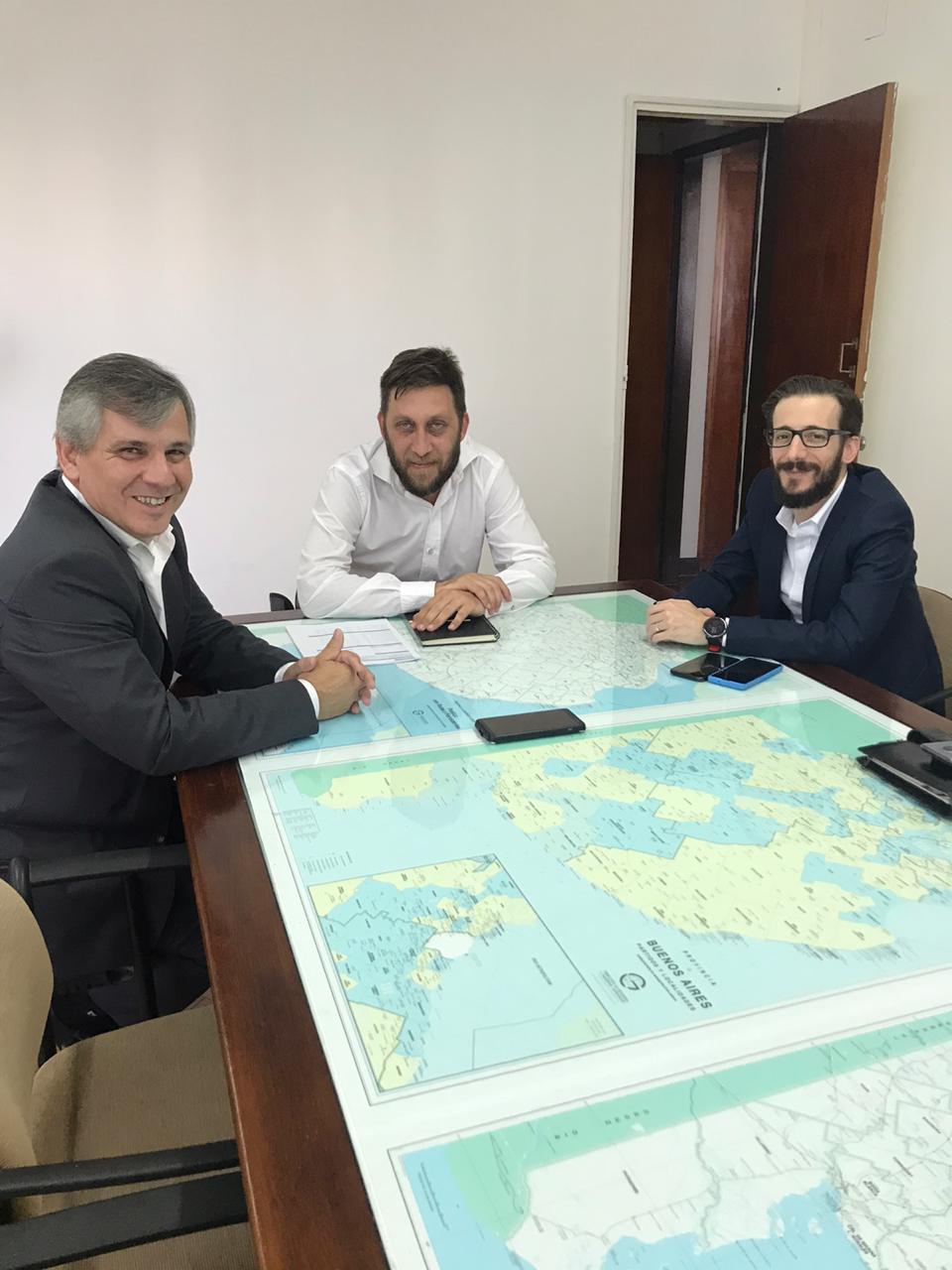 Gestiones 
El intendente Britos se reunió con el ministro de Infraestructura y Servicios Públicos