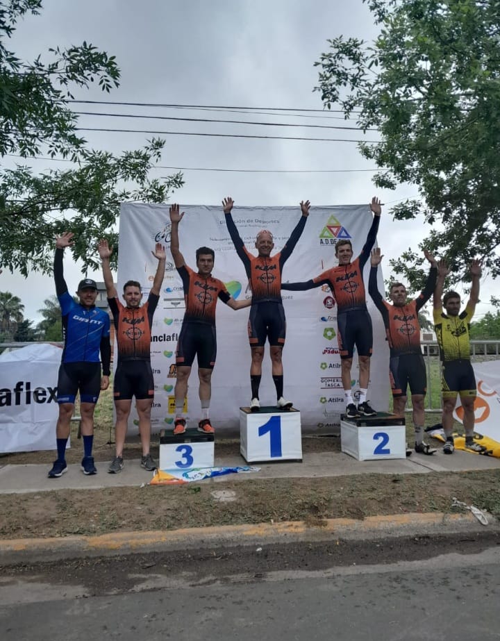 El KTM dominó el podio en General Rodríguez en la vuelta al triunfo de Adrián Gariboldi