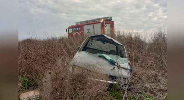 Choque entre dos camionetas arroja el lamentable saldo de una persona fallecida