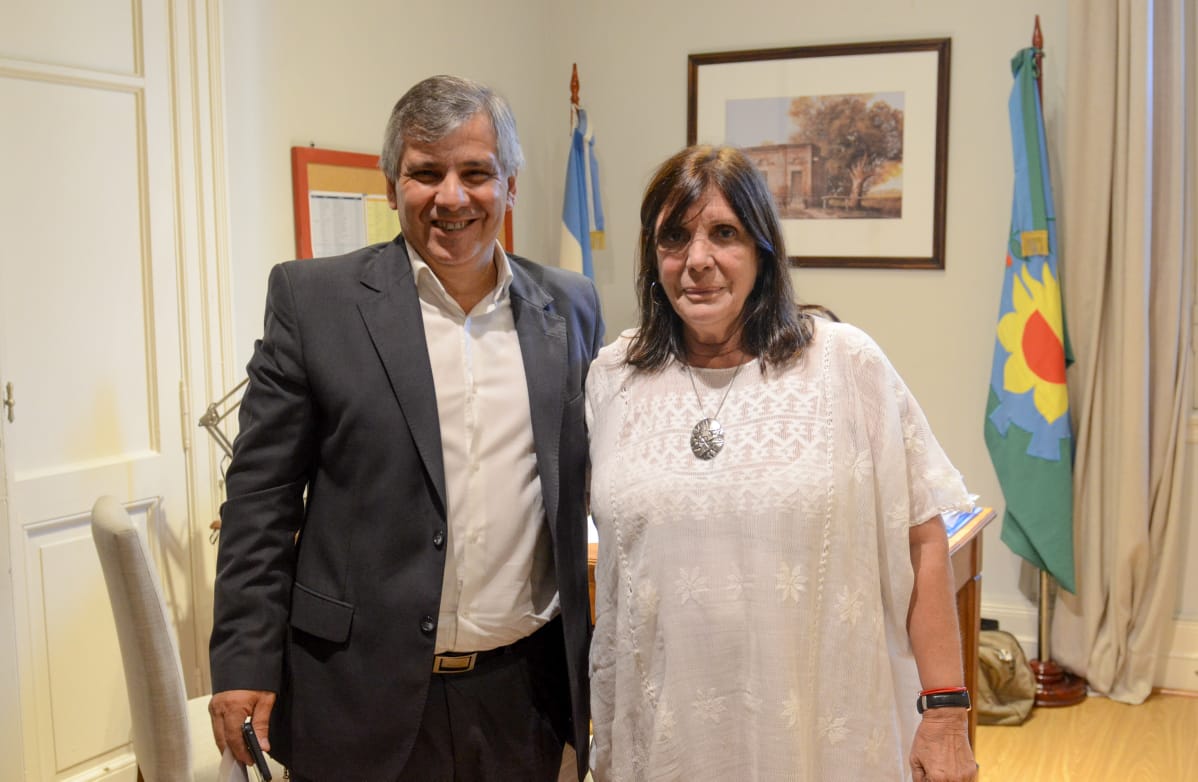 Reuniones
El intendente Britos con Teresa García y Carlos Bianco