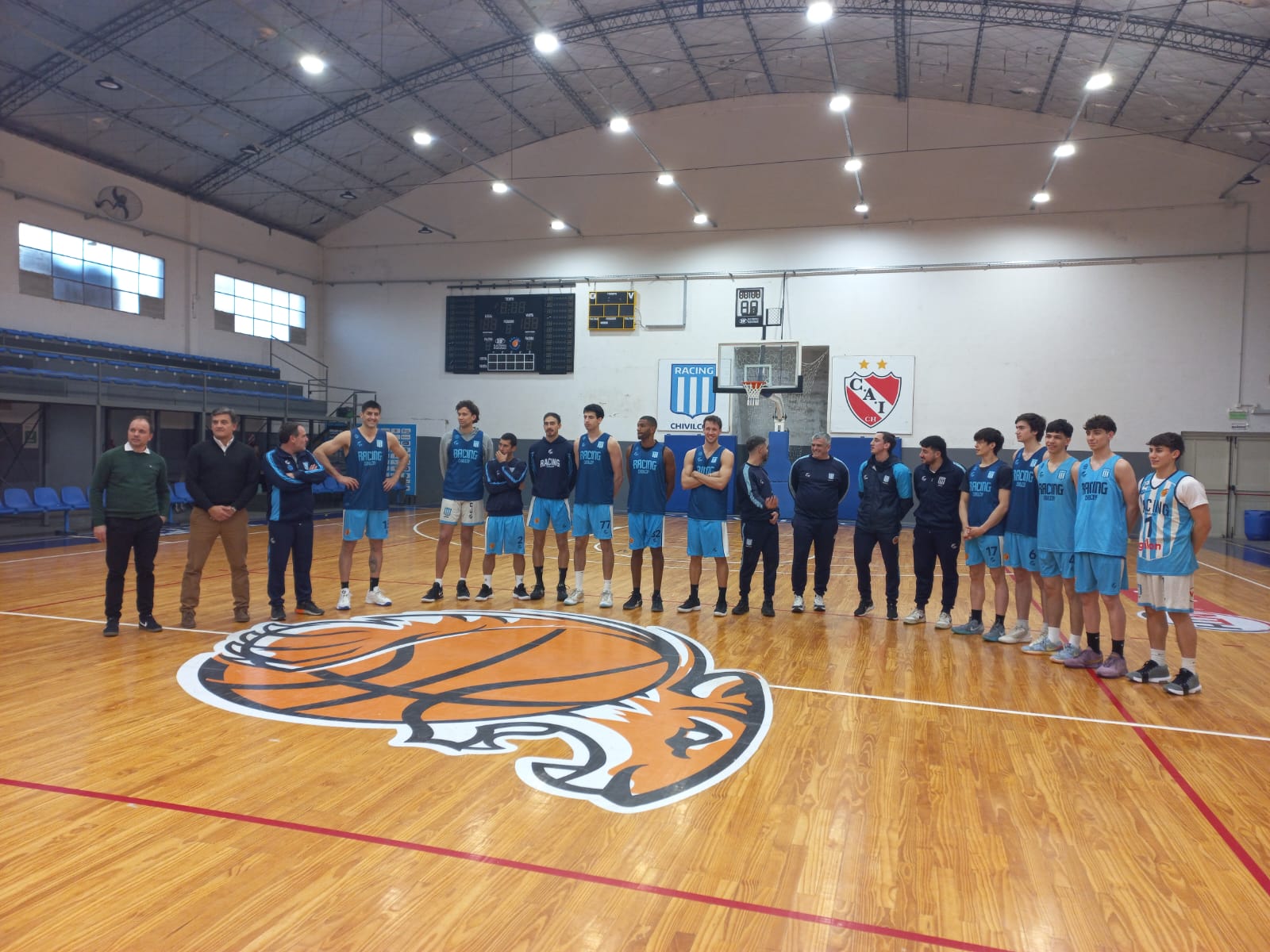 Racing dio el salto inicial rumbo a su debut en la Liga Nacional de Basquetbol