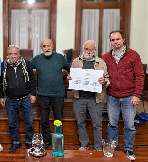 “No podemos dejar de llevar las pancartas de las víctimas porque nos quedaríamos en el recuerdo y sería una traición hacia esas personas que pretendían una sociedad que recupere los rasgos civilizator
