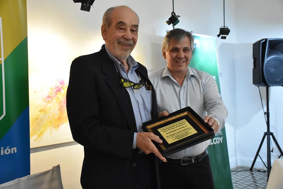 Mis amigos, familiares y colegas me dijeron te mereces este reconocimiento