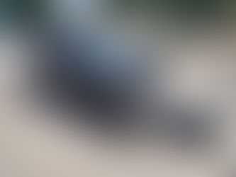 Un automóvil y una motocicleta chocaron en Vicente Loveira y Juana Manso