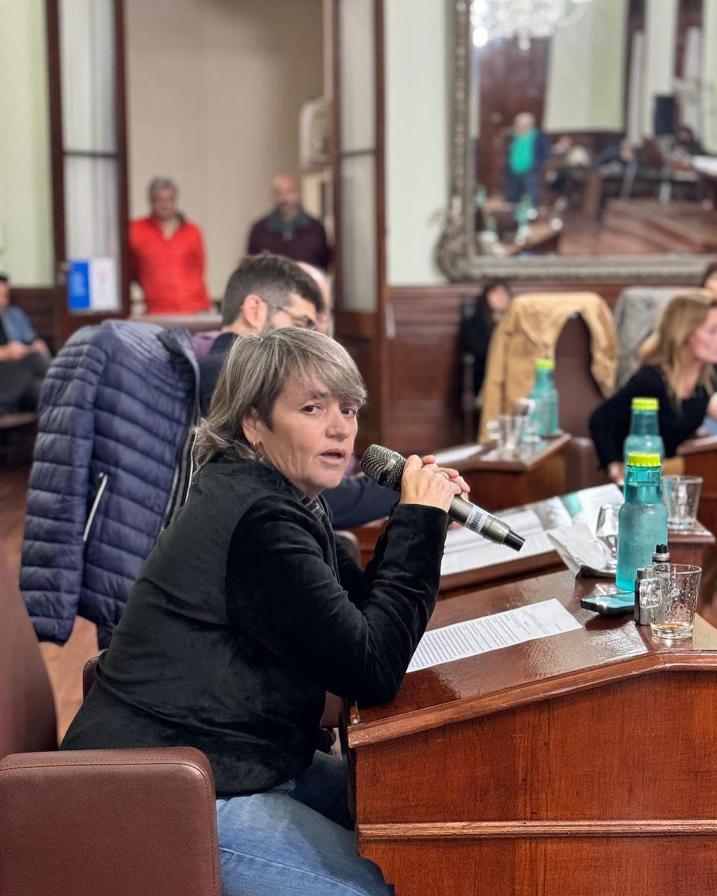 “Entendemos que está la problemática de los estorninos pero ante ello no se puede cortar todo el arbolado urbano porque claramente no es la solución, al contrario, es generar otra”