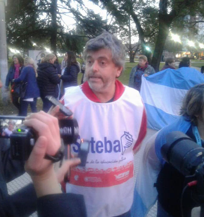 Julio Andenucci
“Para regresar a clases tiene que estar todo muy en orden, que se cumplan ciertos as