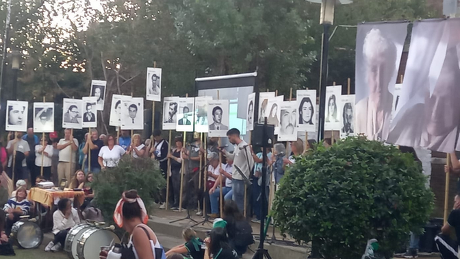 “Nunca Más dictadura, nunca más desaparecidos, nuca más torturas, nunca más secuestros y muertes”