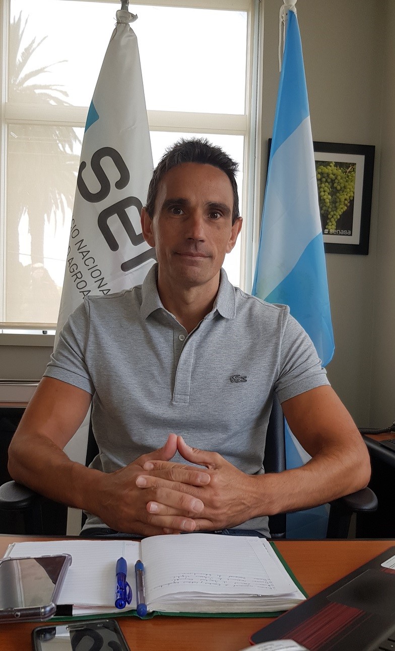 Fortalecimiento Institucional

Emilio Iglesias Berrondo fue presentado como el nuevo director del Ce