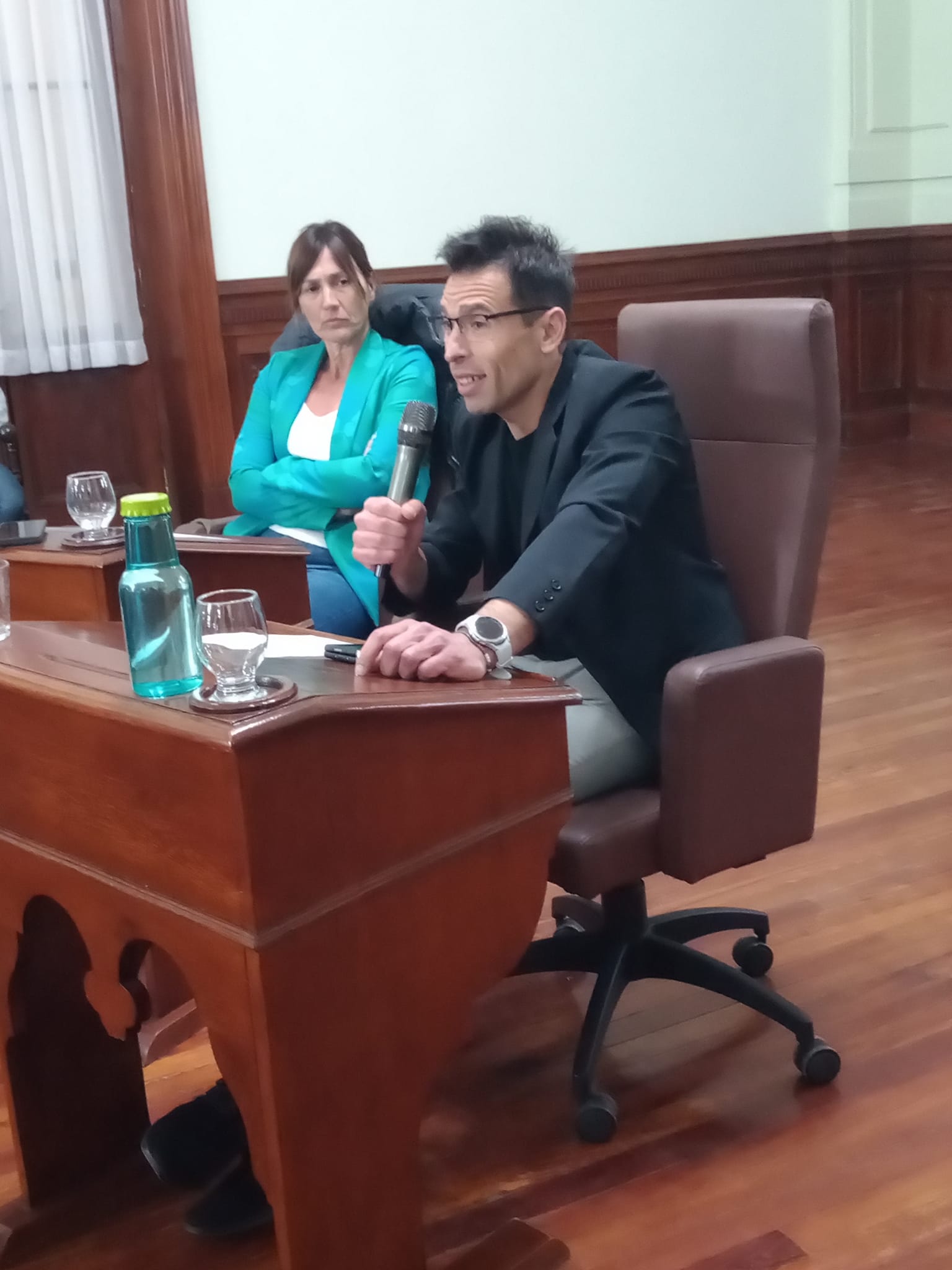 ‘Vamos con Vos’ pretende conocer si hubo información alguna sobre la obra de la Autovía