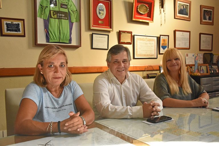 Incorporaciones y recategorizaciones
Aumento de $4000 para los empleados municipales con sueldos has