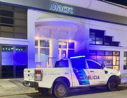 Posible comisión de ilícito a una entidad bancaria: “Se realizan medidas preventivas, rastrillajes en la zona y otras tareas”, dijo el Comisario Fernández