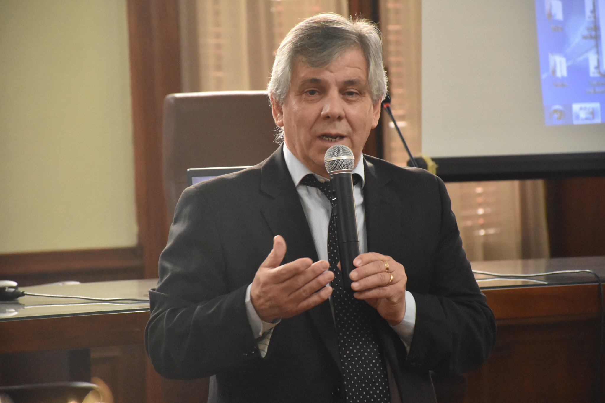 Si hay algo se que hizo en estos seis años de gestión fue planificar la seguridad .