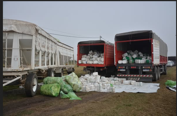 “Estamos alcanzando los 5000 envases dando cumplimiento a la Ley N° 27.279, se ha acercado gente de toda la zona en una jornada que fue muy satisfactoria”, sostuvo Clavin