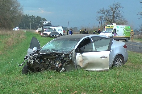 Ruta Nº 5
Fuerte impacto entre un camión y un automóvil