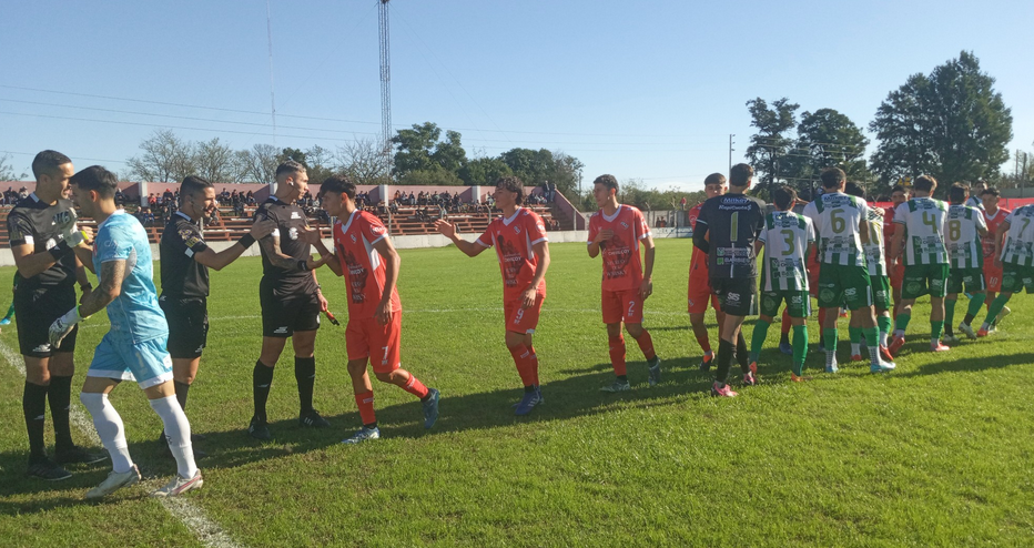 Independiente y Gimnasia, un partido sin ganador y un punto que les permite mantenerse en la parte superior de la tabla.
