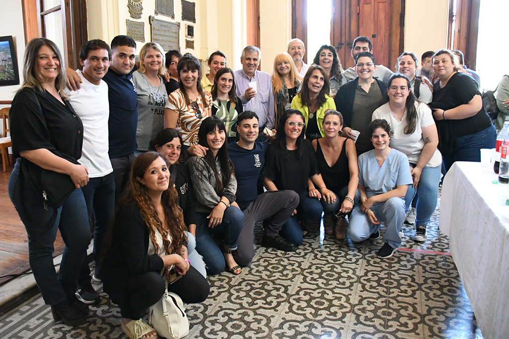 El intendente Guillermo Britos anunció un bono de $50.000 por el Día del Empleado Municipal
