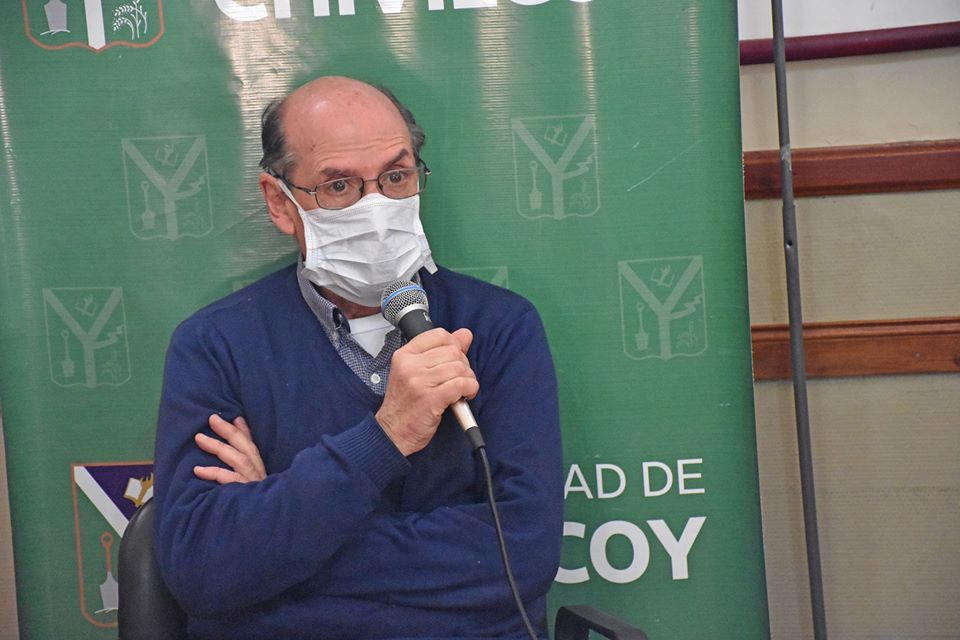 Dr. José Caprara
“La mayor cantidad de los casos refieren 37,5º o más de temperatura más dolor de ga