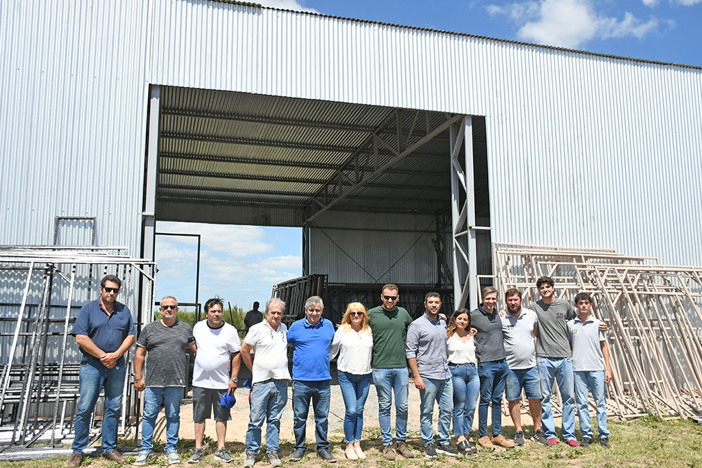 Recorrida por la empresa BMR S.A, radicada en el Parque Industrial de Moquehuá.