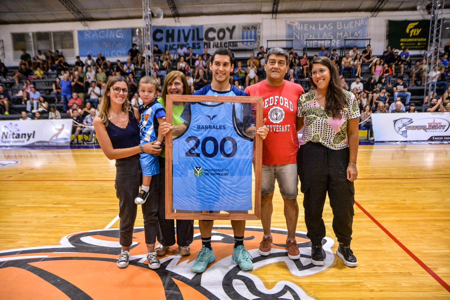“Estoy re contento, sabía que iba muchos partidos pero no me imaginaba que ya eran 200”