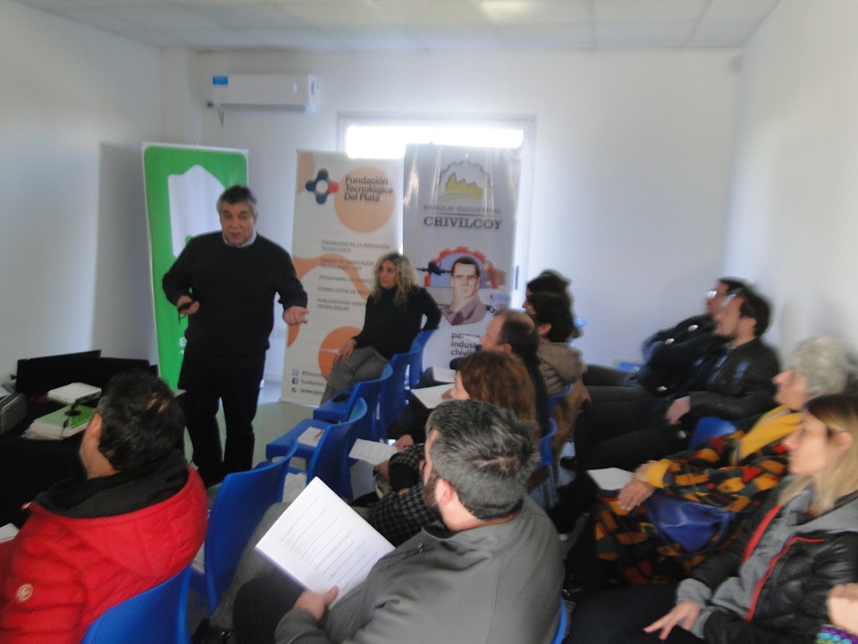Ciclo de charlas 
Finalizó el último módulo del taller “Sumando innovación 2.0”