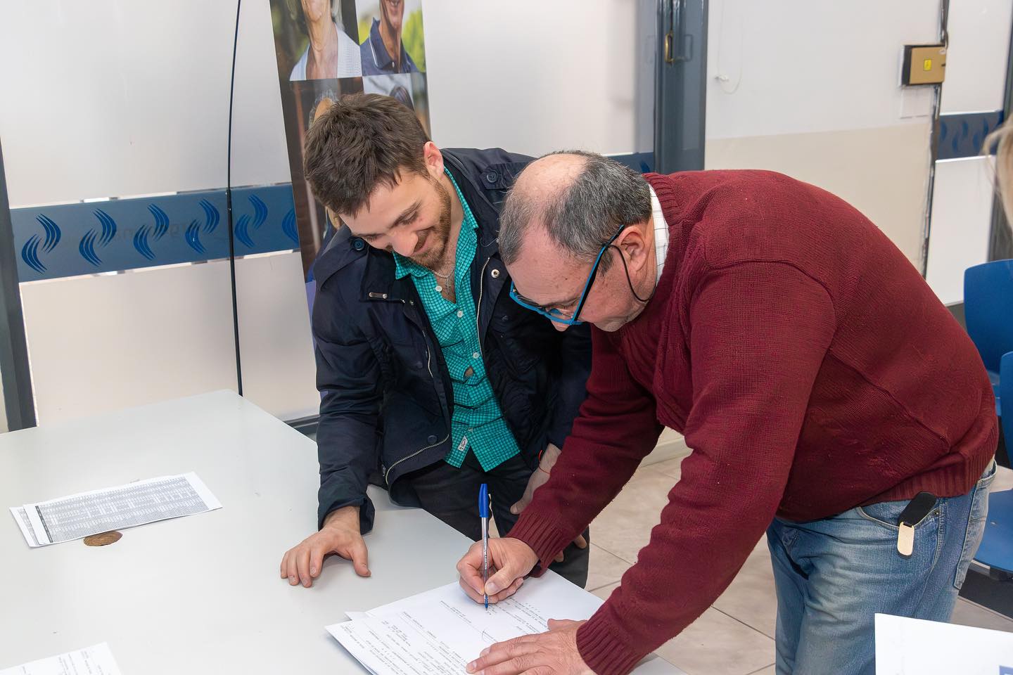 Muchos vecinos se acercaron a nuestra oficina para tramitar el Refuerzo Alimentario