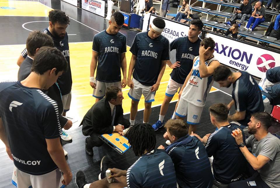 Básquet
Victoria mínima de Estudiantes de Olavarría ante Racing