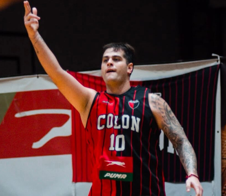 Andrés Rolandelli: Colón un campeón invicto local que apunta al plano Federal