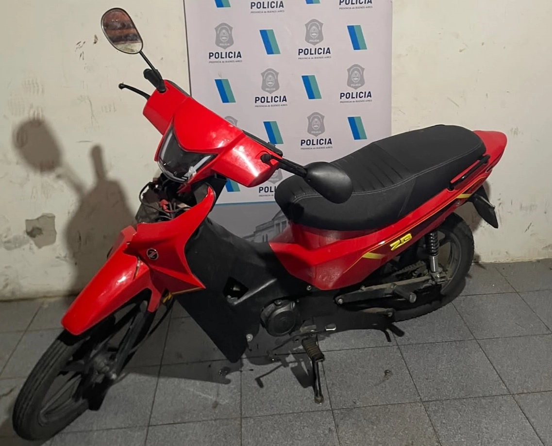 Chacabuco: recuperan una moto robada e interceptan a dos adolescentes